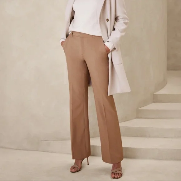 BANANA REPUBLIC FACTORY Ryan Light Toffee Mid Rise Pant - Picture 1 of 11